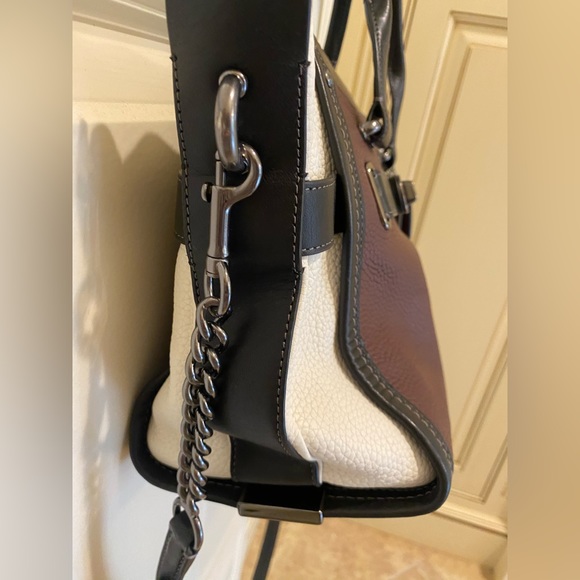 Coach purse  pebbled leather.  Used. Ox blood, cream, black - Picture 7 of 16